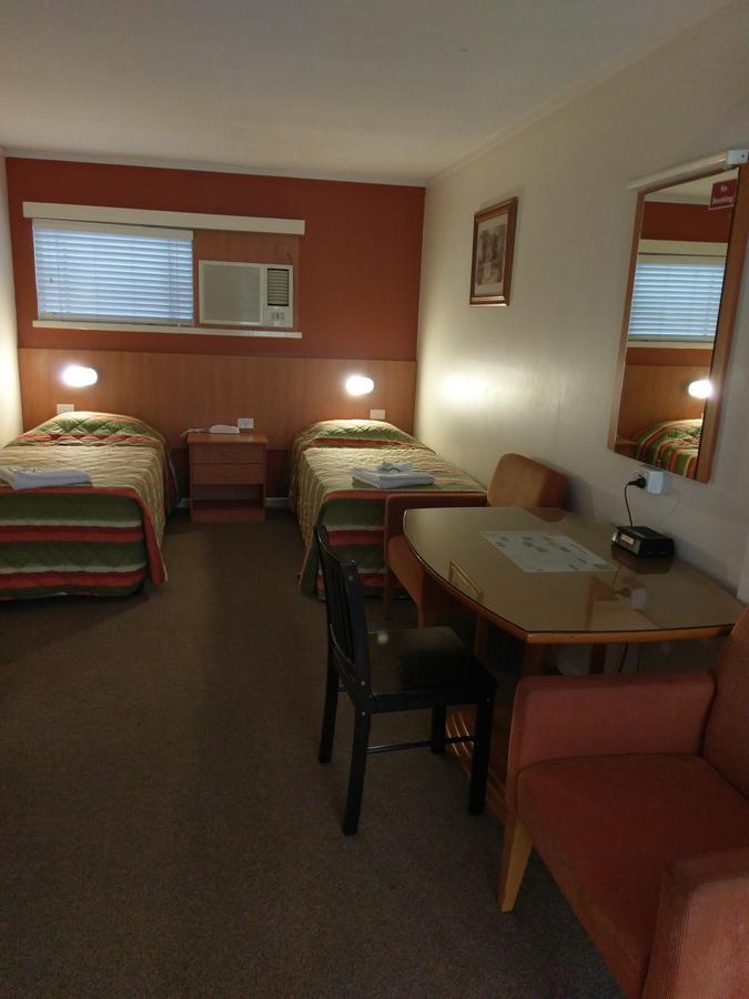 Motel Monaco Ipswich Exterior photo